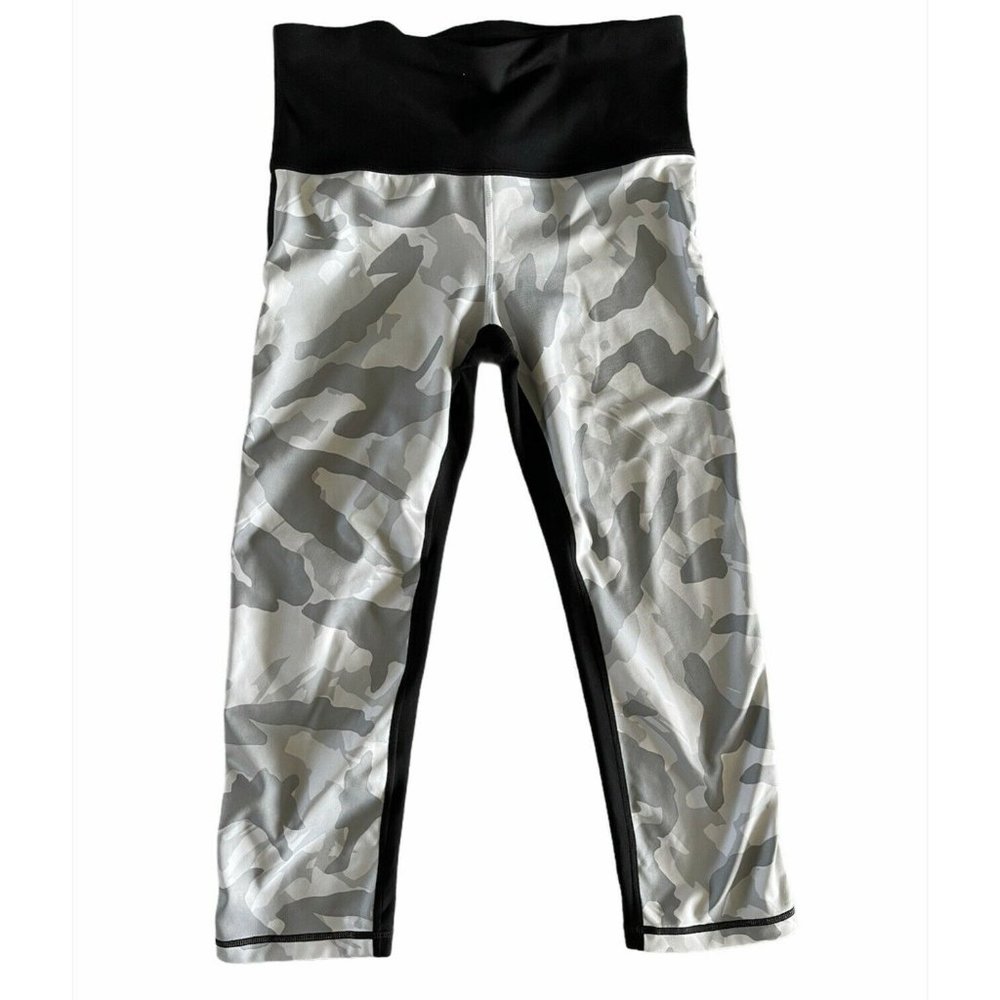 GAP FIT High Rise 21 Inch Leggings Blackout Technology Camo Black Two Tone Small